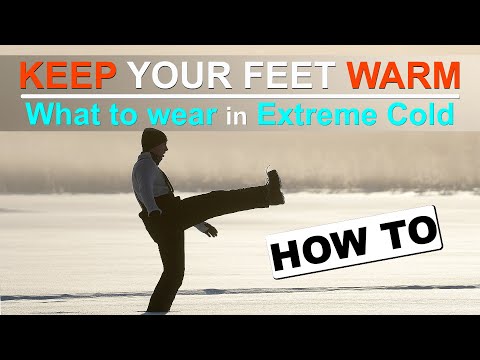 KEEP YOUR FEET WARM IN WINTER | What to wear in Extreme Cold