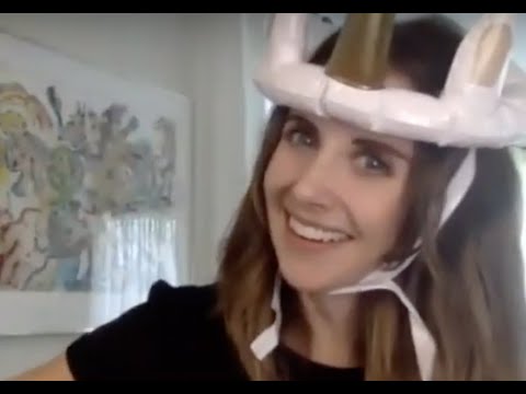 Episode #25 - ALISON BRIE LIVE!