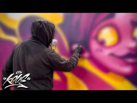 Spray Painting Graffiti and Characters