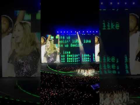 LISA — F***k Up The World (live from Barcelona) #blackpink #concert #kpop