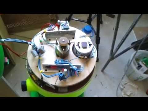 Самодельный пылесос с очисткой фильтра и автозапуском.