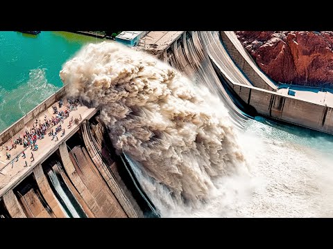 Почему США Выливают Питьевую Воду в Свою Пустыню