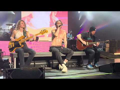 Incubus - Drive (Kansas City Starlight Theater July 8, 2025)