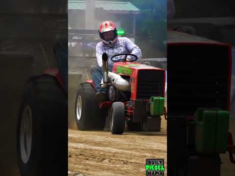 Wild Garden Tractor Pulling INSANITY