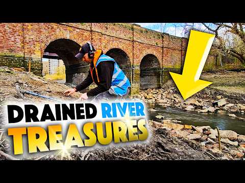 What's in this 70-YEAR-OLD Purse I dug up!?