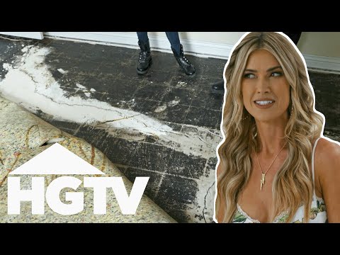 Tarek & Christina Shocked By Huge Foundation Crack | Flip Or Flop