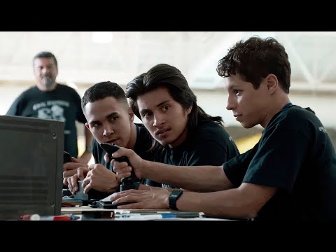 真實故事改編！四個高中生參加機器人大賽，竟打敗麻省理工大學成功奪冠！豆瓣高分勵誌電影《拼湊夢想》