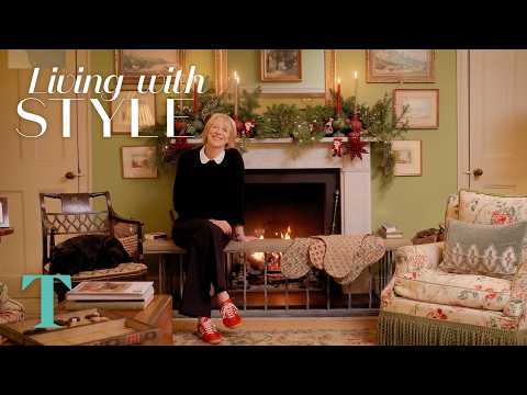 Step Inside Birdie Fortescue's House At Christmas