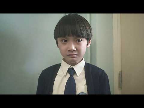 10歲男孩成績差，長期遭受父母打罵，忍受不了直接跳樓！豆瓣21萬人打出8.4分，2024年評分最高華語電影《年少日記》！