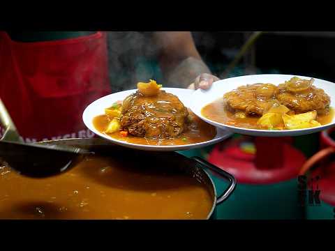 Inside KUALA LUMPUR'S OLDEST KOPITIAM | Yut Kee Since 1928