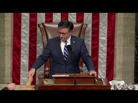 Congress passes $1.2 trillion bill, averting shutdown | REUTERS