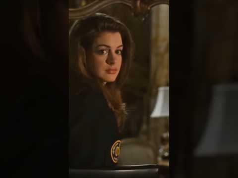 She's the queen👑 #shorts #shortvideo #annehathaway #fyp