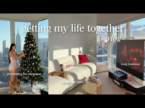 getting my life together for 2026 ☁️ | cozy routines, holiday decorating, baking & resetting my life