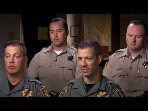 What police saw upon entering Las Vegas gunman's hotel room