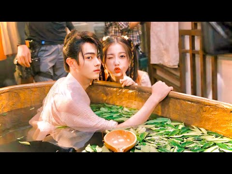 بنت كيوته فاقده الذاكره لكنها بتكتسب قوه خارقه وبتحاول مع شاب وسيم انهم يعرفو حقيقتهم ملخص مسلسل