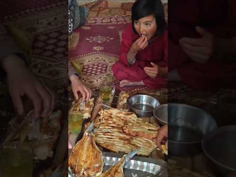 #cavelife #nomadicfamily #cooking #nomadiclife #food #fish