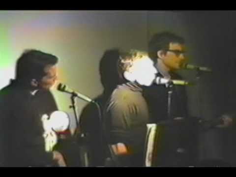 02 - Only the Lonely - Roy Division