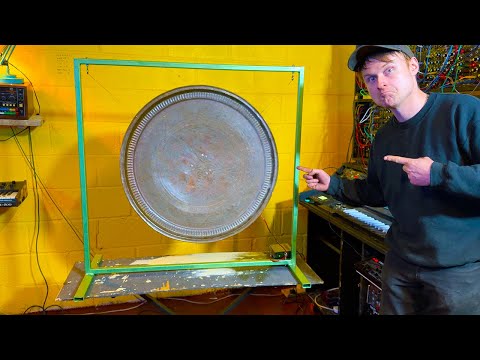 BELIEVE IT OR NOT, This Decorative Plate. IS A SPEAKER.