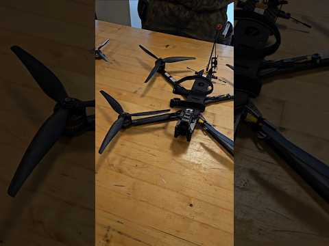 Puolustusvoimat ottaa vihdoin FPV-Dronet käyttöön! Minireportaasi Niinisalosta