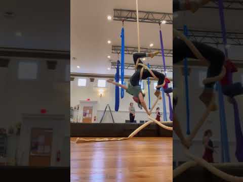 Starting aerial in my 20s! Rope edition 🎪😈 #aerial #aerialist