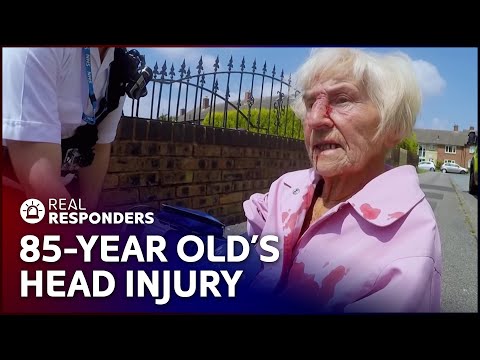 Elderly Victim Of Blunt Force Trauma | Inside The Ambulance S1 EP5 | Real Responders