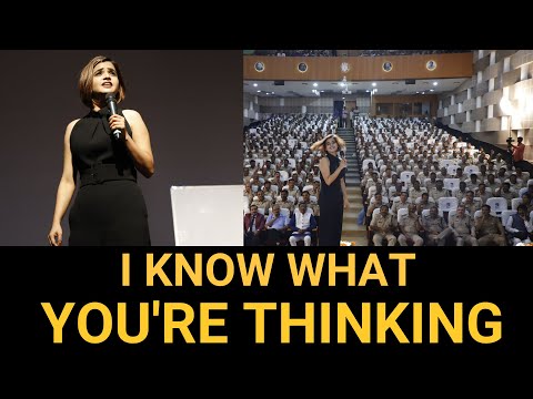 World Famous Magician Suhani Shah Performing Stand-Up Magic FULL House || Police @SuhaniShah