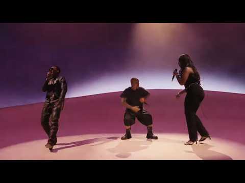 Justin Bieber brings out Wizkid & Tems for Essence performance at Coachella 2026 during his Set