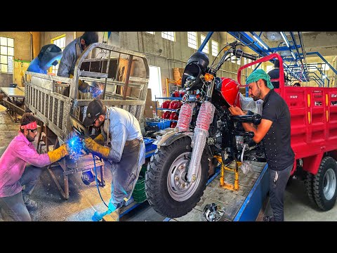 How is a loader rickshaw designed to carry thousands of kilos of goods?