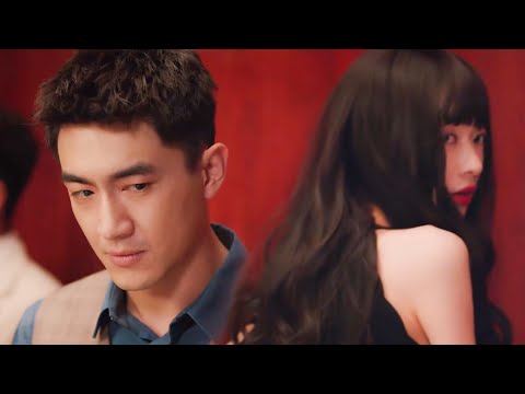 Domineering President Suddenly Appears, Causing the Girl to Panic!💖Movie #zhaolusi