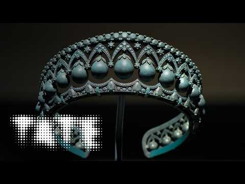 'Beautiful things can be vessels for painful stories' – Pio Abad | Tate