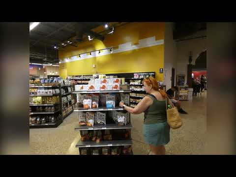 Wisconsin Cheese Shopping