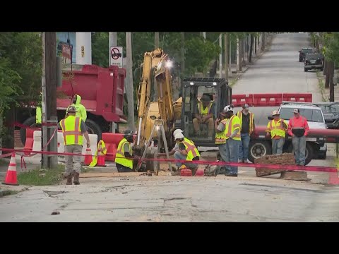 Crews continue to work to fix major water main break in Atlanta