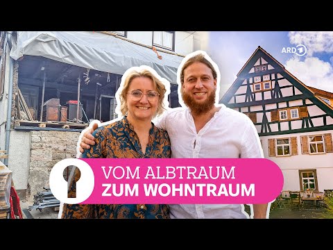 Carpenter saves 400-year-old half-timbered house from decay I ARD Room Tour