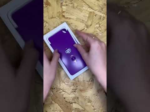 Recycled packaging & refurbished phone… YES PLEASE!🙏🏼 #packaging #recycled #ewaste #iphone13 #ios