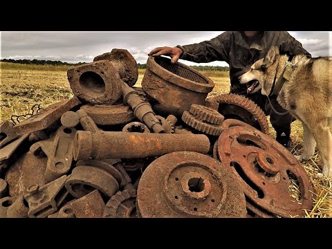 ДОСТАЁМ ИЗ ЯМЫ СХРОН НЕ ОЖИДАЛ ЧТО ТАМ СТОЛЬКО МЕТАЛЛА КОП МЕТАЛЛОЛОМА НАБРЕЛИ НА СБРОС