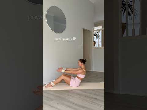 NEW workout dropping this week 💕 #pilates #homeworkout #fitness