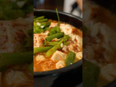 Soon Doo Boo (soft tofu soup) with my Korean grandmother 🇰🇷👵