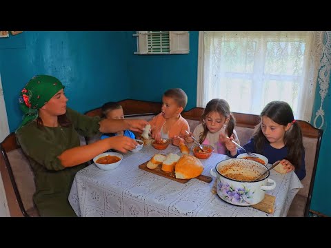 A Big Family Chooses Life Away From Civilization