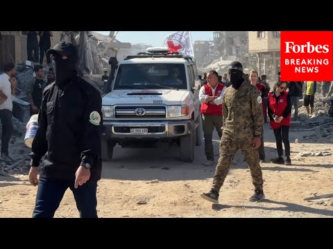 Members Of Hamas Oversee Recovery Efforts For Bodies Of Israeli Hostages