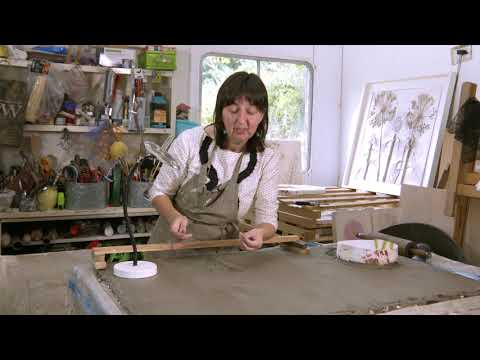 Botanical Plaster Casting with Erica Devine