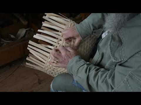 finish weaving the basket