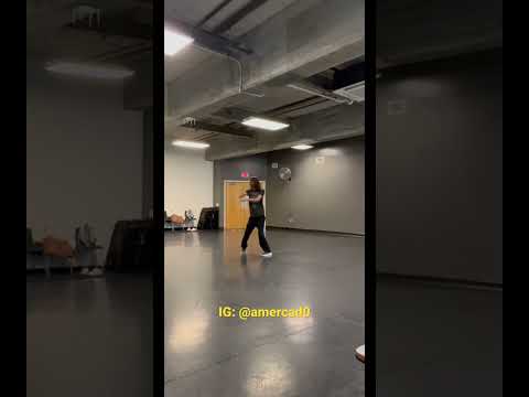 Couldn’t leave the studio without doing Britney choreo!