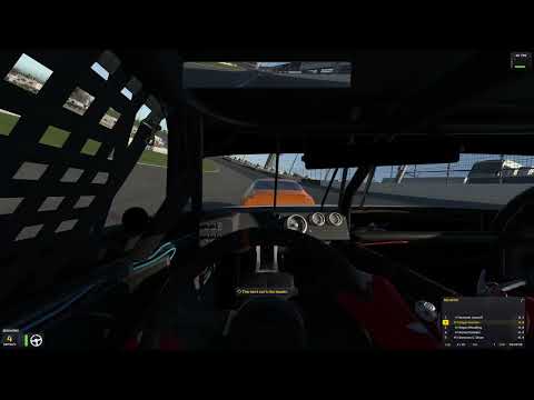 iRacing Oval - First laps led