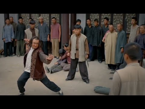 惡霸當眾欺男霸女，哪料百姓中有功夫高手，絕世武功教他做人  ⚔️ 抗日  MMA | Kung Fu