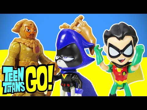 TEEN TITANS GO! Parody "Scarecrow Finds a Brain" Robin & Raven from Teen Titans Go Toy Video