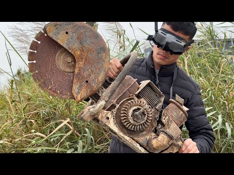 The Manufacturer 𝐒𝐭𝐢𝐡𝐥 Would Go BANKRUPT If You Restored Chainsaws The Way I Do