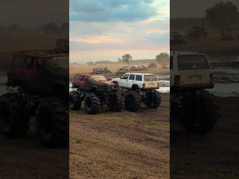 Is that @dexjs ? #megatruck #mudbog #offroad #mud