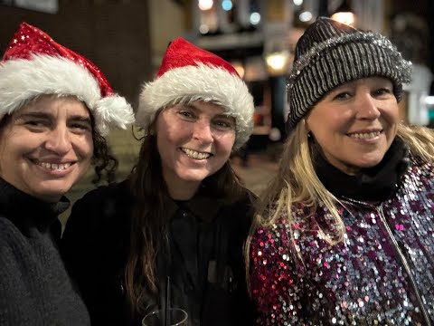 The Ladies Who Lark Christmas Outing on the River Thames with @TowerofLondonRiverTour