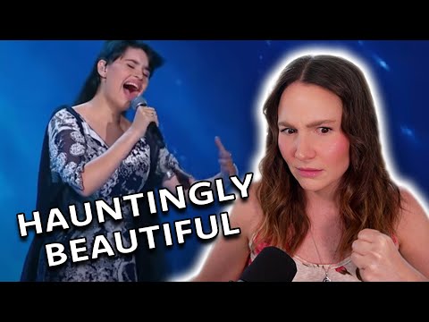 Diana Ankudinova - Can't Help Falling In Love I Shower Singer Reacts I