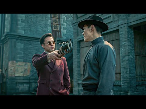 أبن أقوي معلم فنون قتالية بيقف ورجالتة لتلميذ أبوة ع رئاسة المدرسة وميعرفش أنة مقاتل شرس | ملخص فيلم